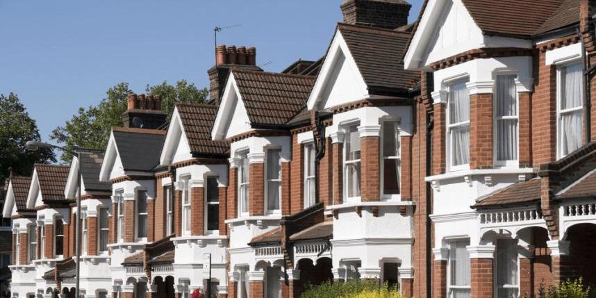 Factors restricting the UK real estate growth